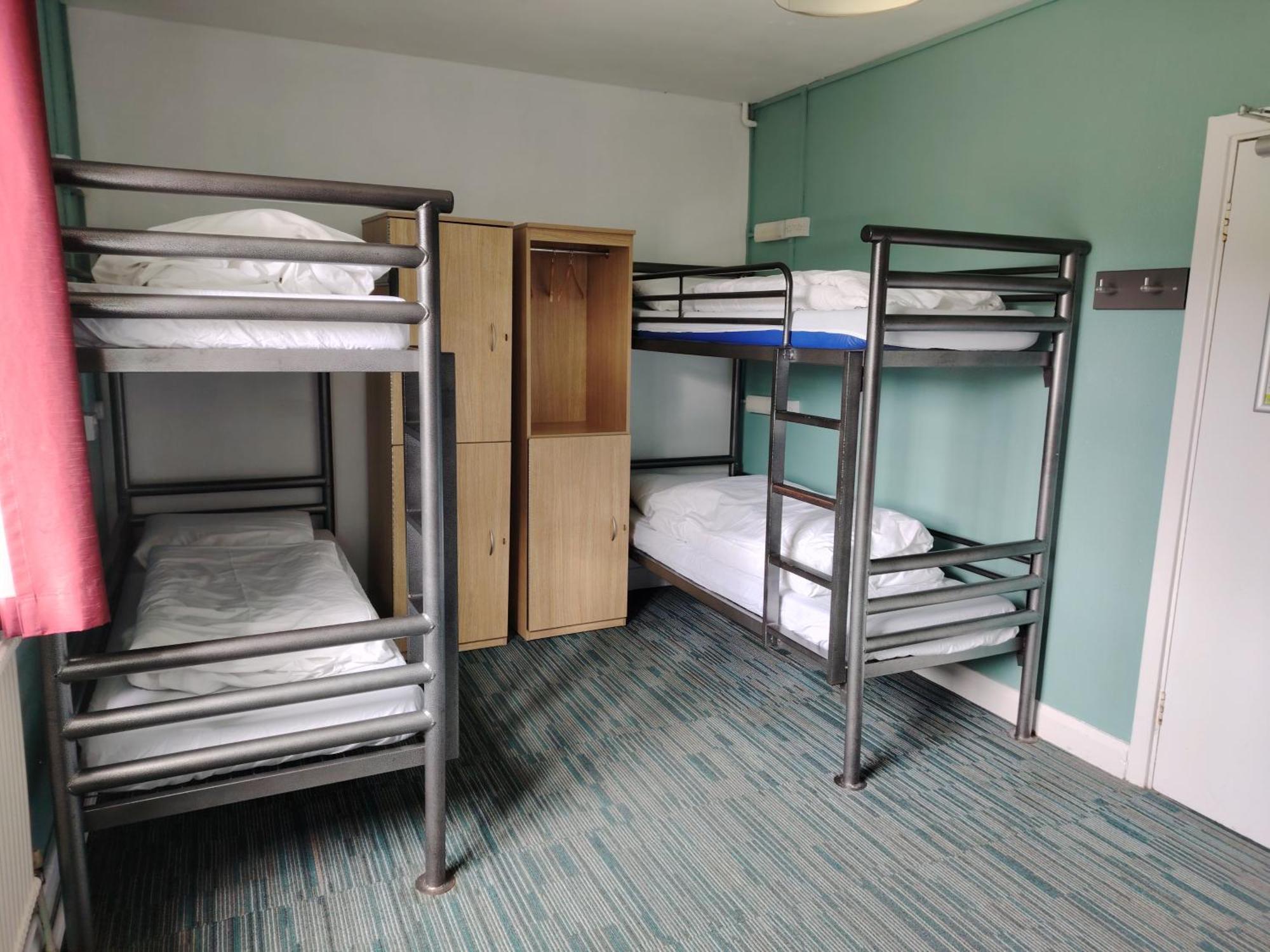 Yha Malham Hostel Ngoại thất bức ảnh